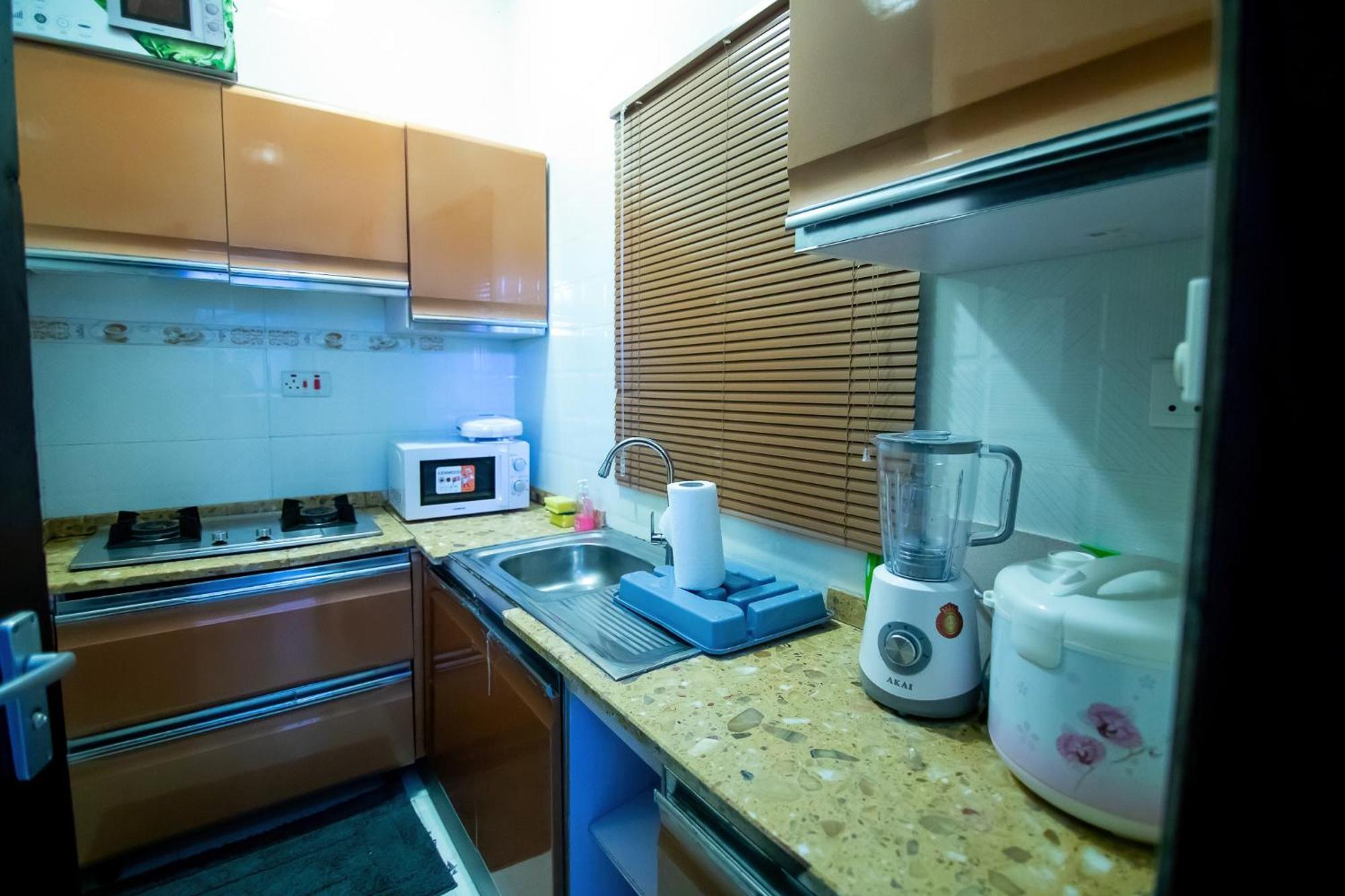 Stylish East Legon Apartment - Ac, Wi-Fi, Netflix Άκρα Εξωτερικό φωτογραφία